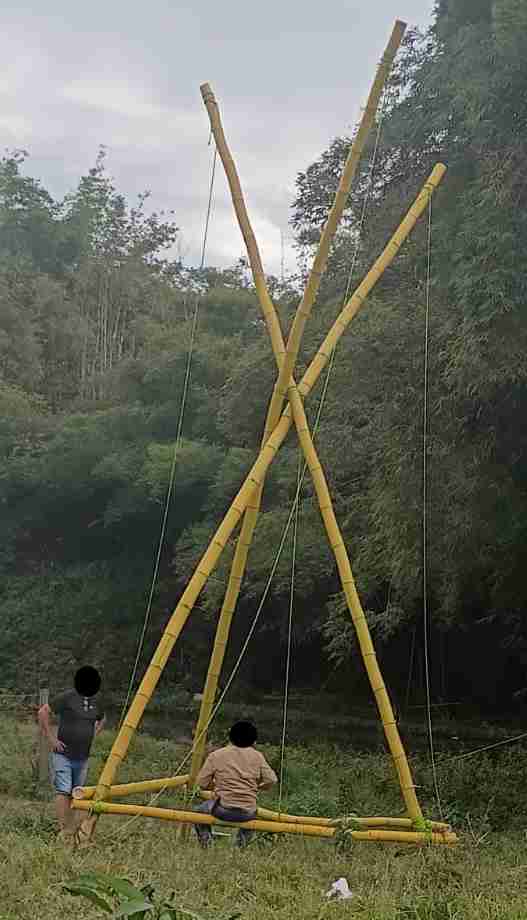 A crooked tripod